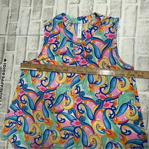 Dear Scarlett sleeveless top colorful paisley print Size M.  A-line preowned - Picture 9 of 10